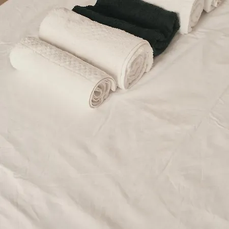 Apartment Kensington By Shmoo - 1 Minute To The Sea
