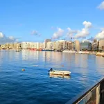 Kensington By Shmoo - 1 Minute To The Sea Apartment Sliema