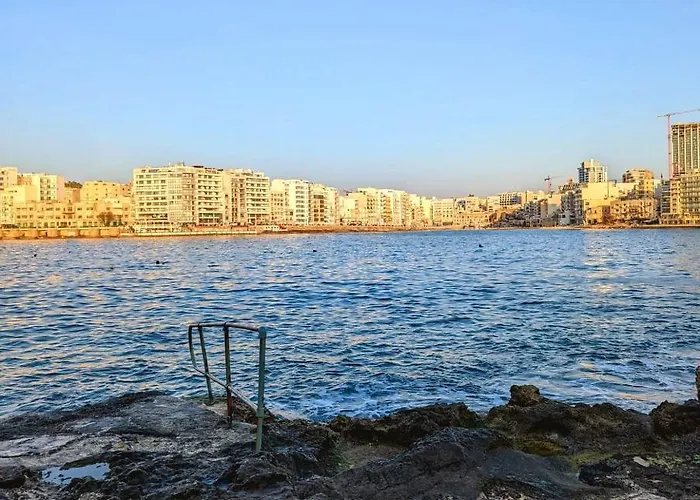 Apartamento Kensington By Shmoo - 1 Minute To The Sea Sliema