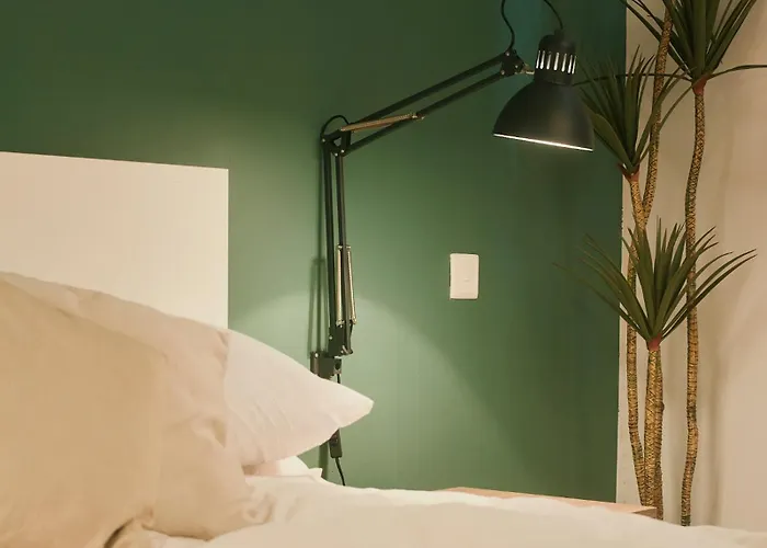 Kensington By Shmoo - 1 Minute To The Sea Sliema