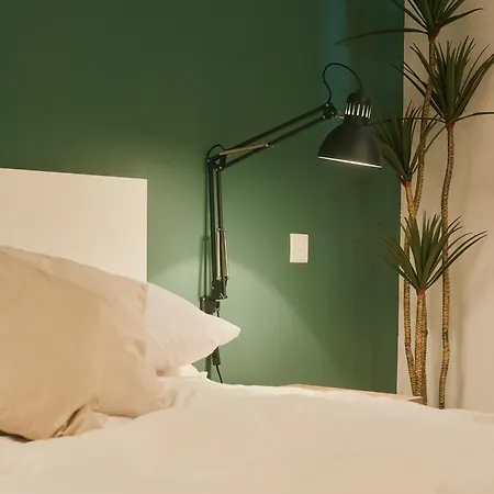 Kensington By Shmoo - 1 Minute To The Sea Sliema